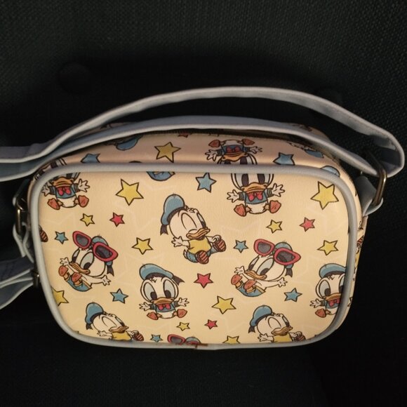 Disney Donald Duck purse W/tag's. - Picture 3 of 3